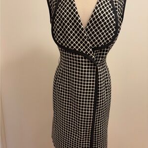 Elegant S. Eisenberg Sleeveless Sheath Wrap Dress Black/Cream Geometric Size 6